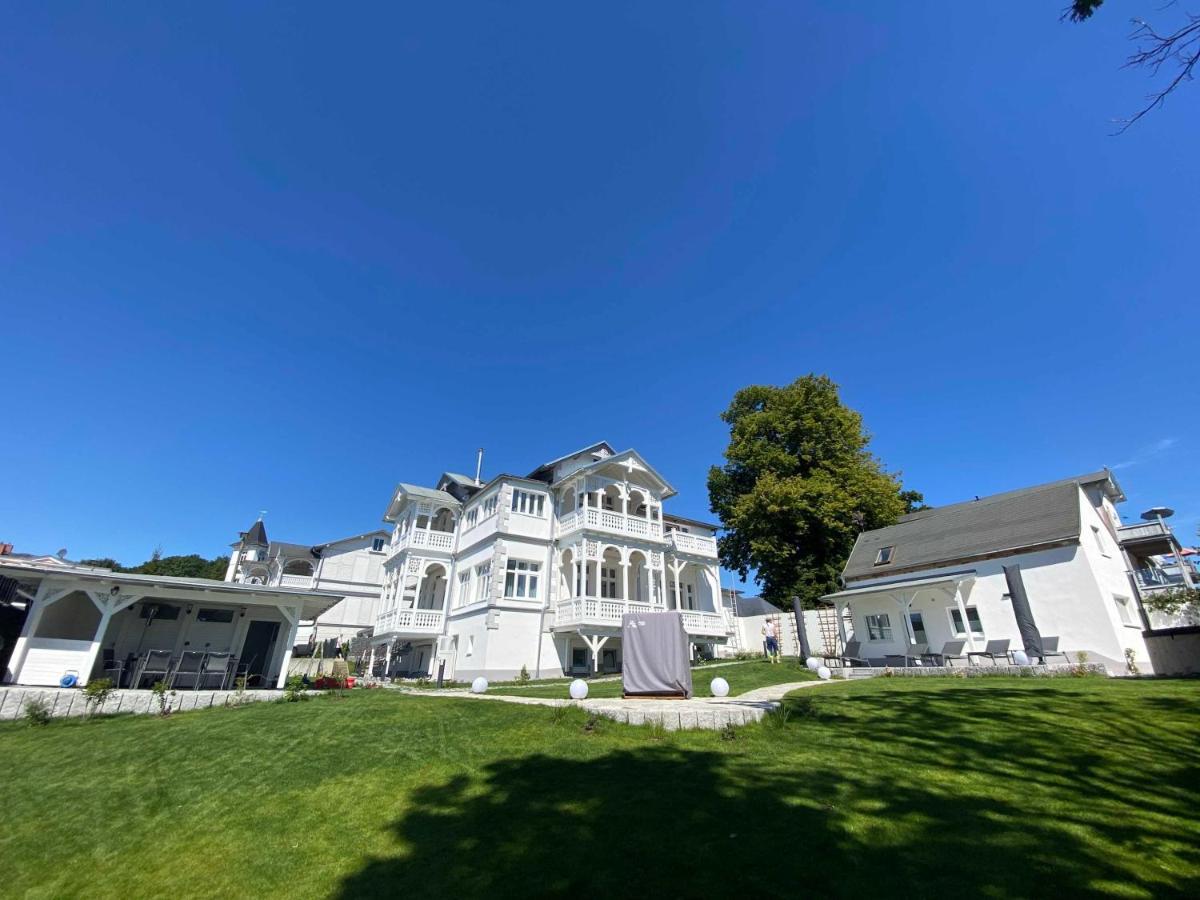 Villa Jenny - Ferienappartement 1 mit Meerblick Sassnitz Exterior foto
